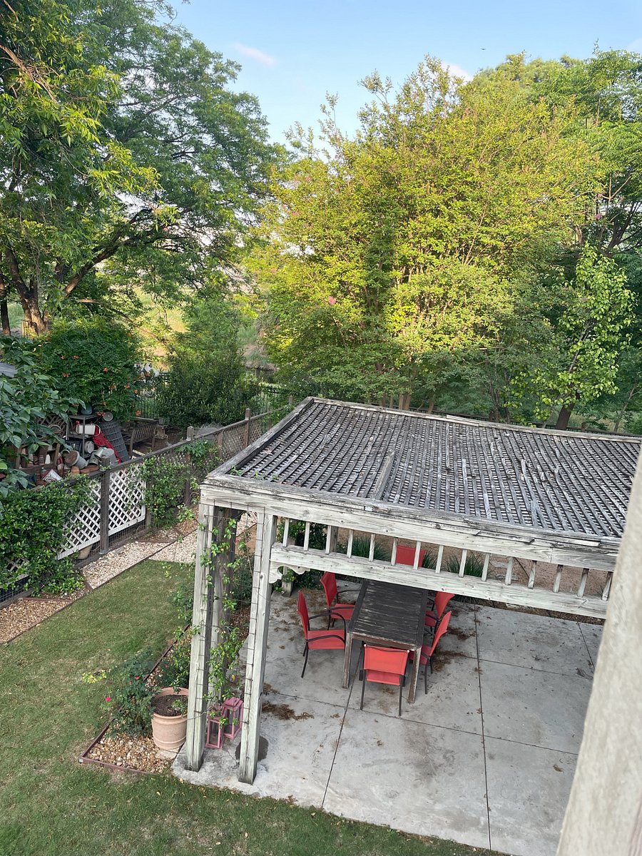 View of patio and sitting area from apartment front door