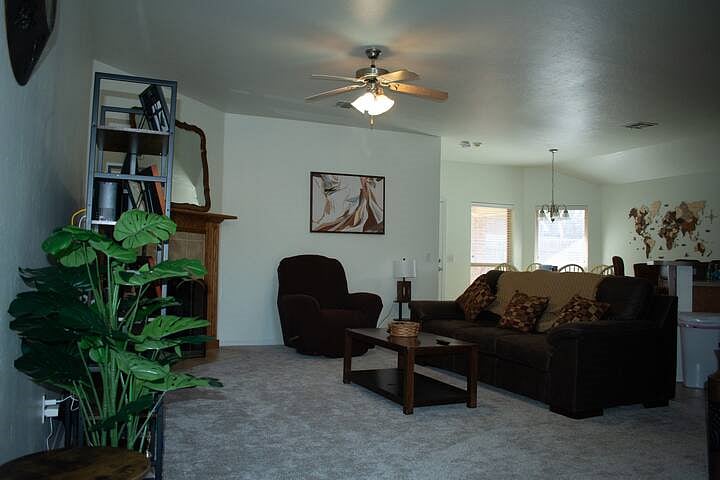 Furnished Finder property 855582_1 photo 2