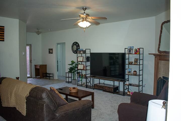 Furnished Finder property 855582_1 photo 1
