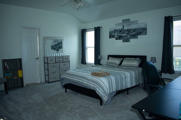 Furnished Finder property 855582_1 photo 6