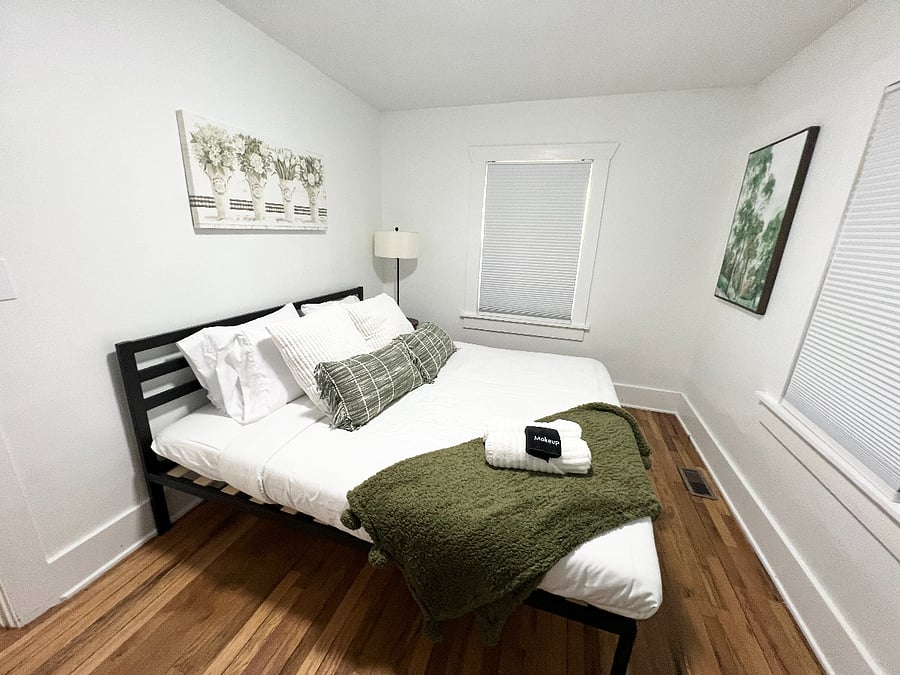 Furnished Finder property 855597_1 photo 13
