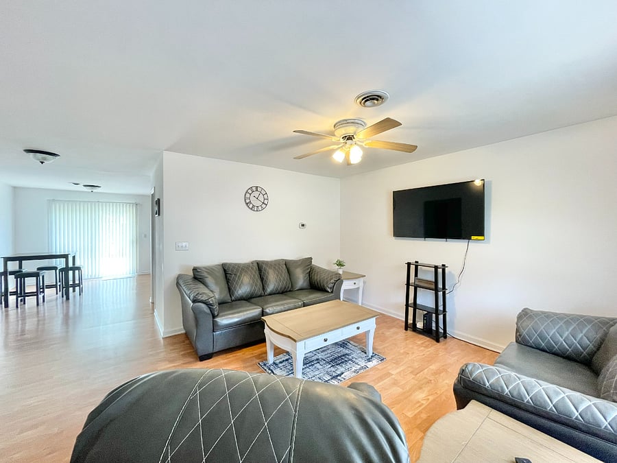 Furnished Finder property 855602_1 photo 1