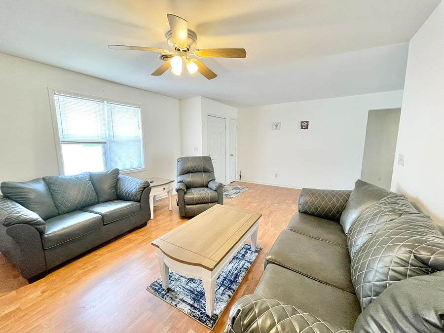 Furnished Finder property 855602_1 photo 2