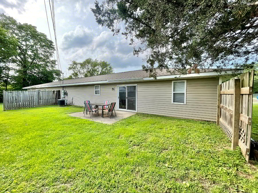 Furnished Finder property 855602_1 photo 16