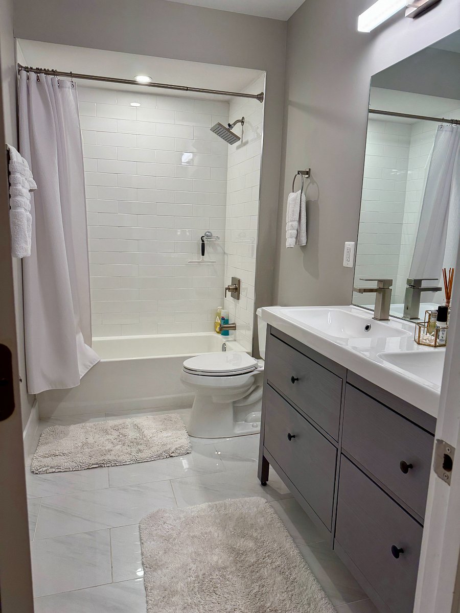 ensuite bathroom