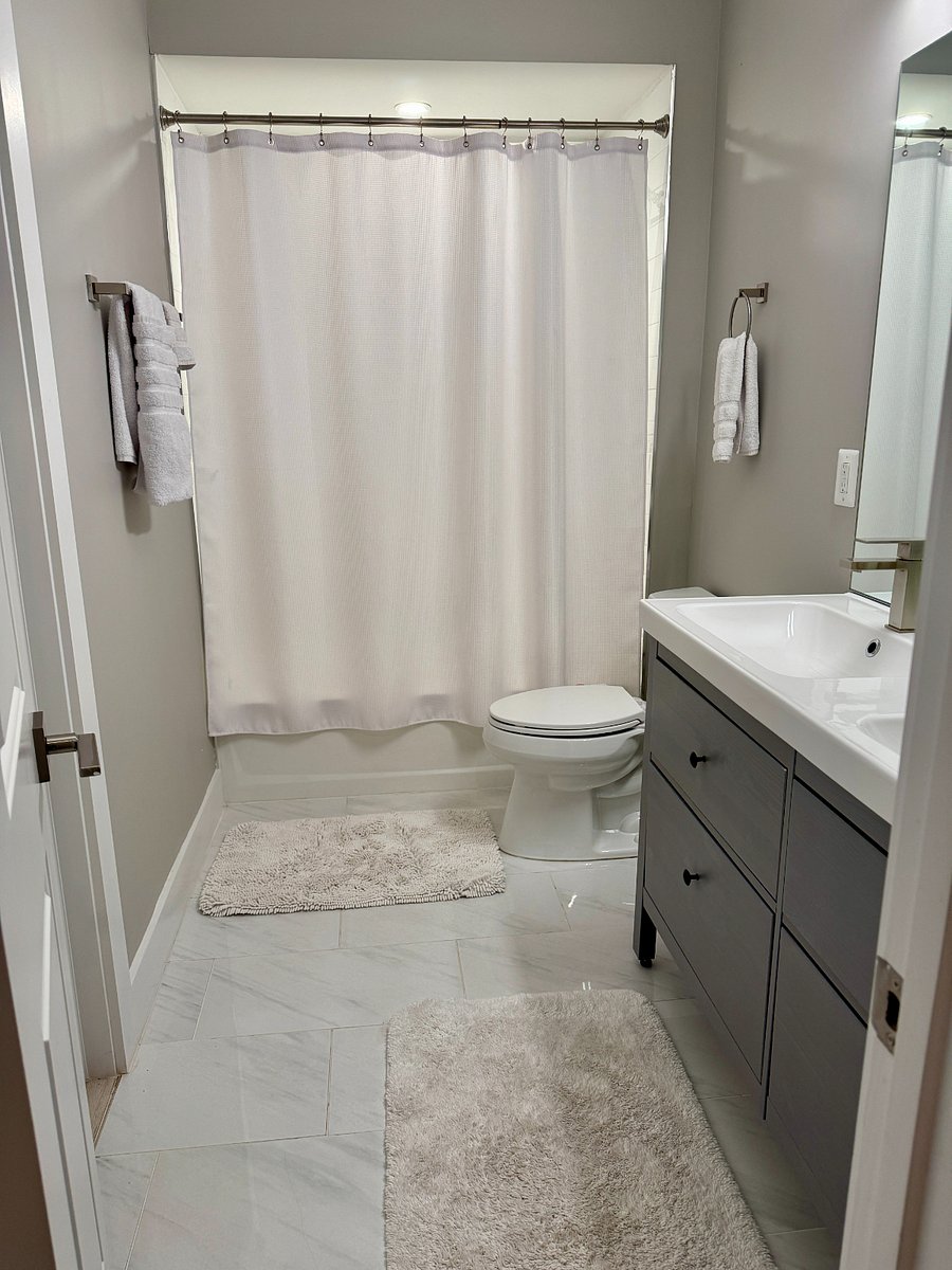 ensuite bathroom