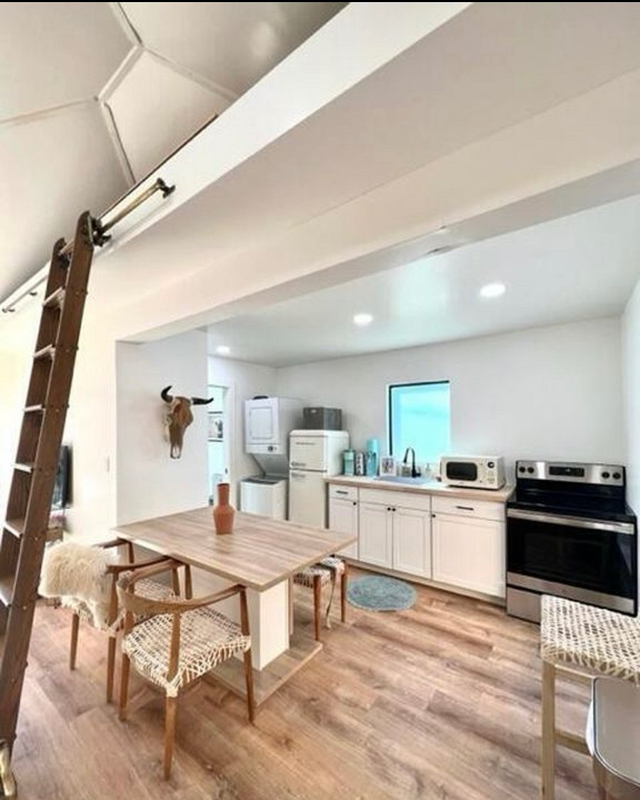 Furnished Finder property 855619_1 photo 2