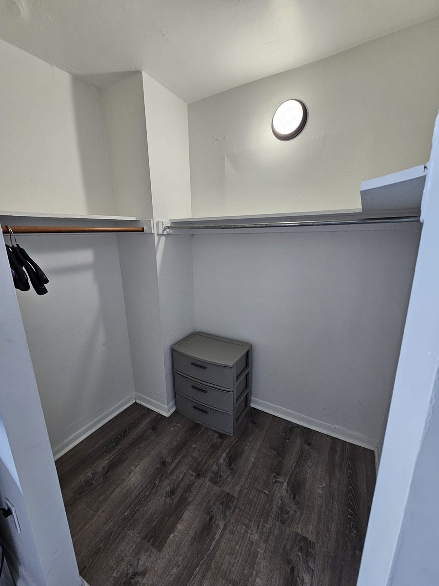 Furnished Finder property 855680_2 photo 15