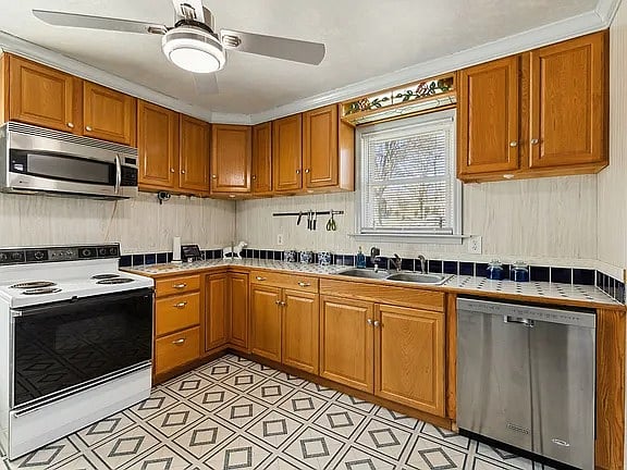 Furnished Finder property 855692_1 photo 9