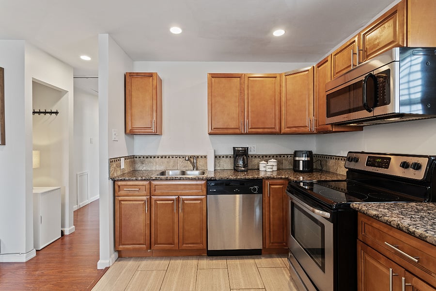 Furnished Finder property 855700_1 photo 16