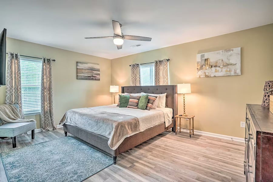 Bedroom 2 | King Bed