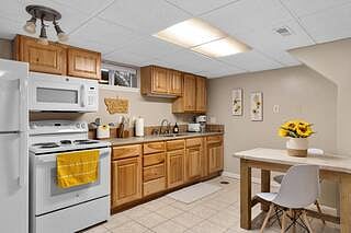 Furnished Finder property 855720_1 photo 4