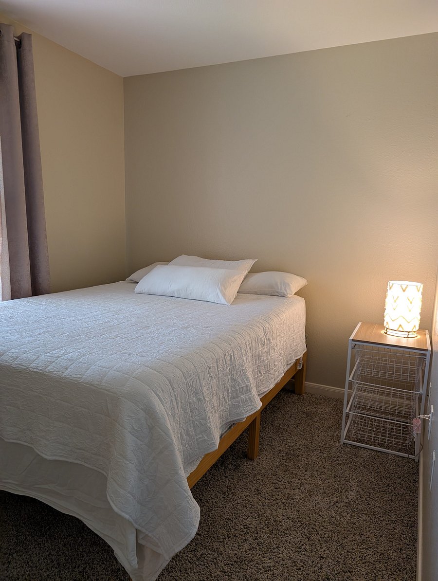 Furnished Finder property 855762_1 photo 11
