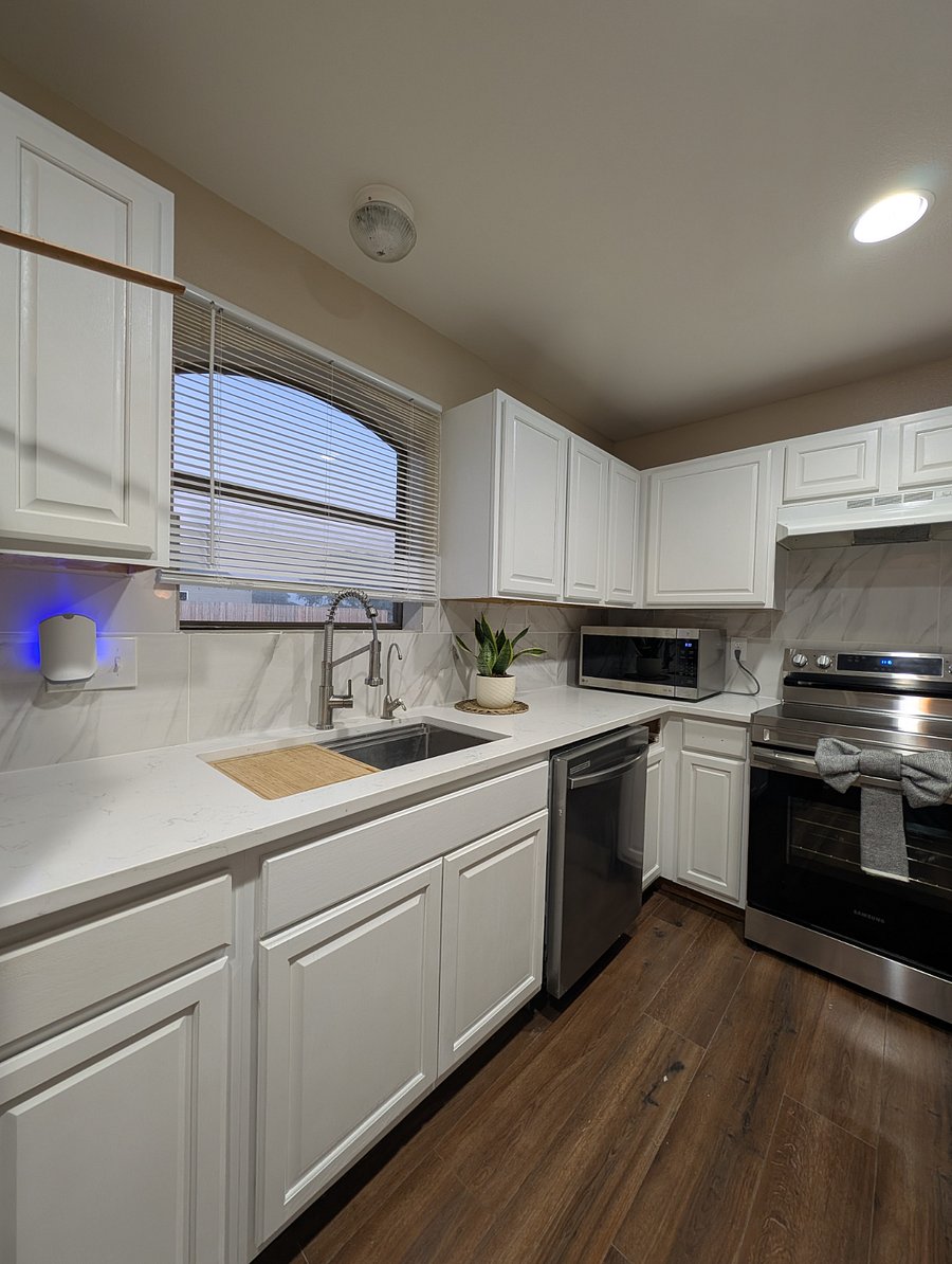 Furnished Finder property 855762_1 photo 3