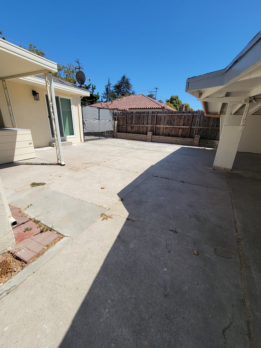 Furnished Finder property 855792_1 photo 24