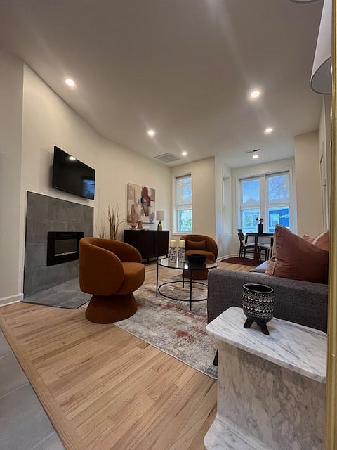 Furnished Finder property 855827_1 photo 3