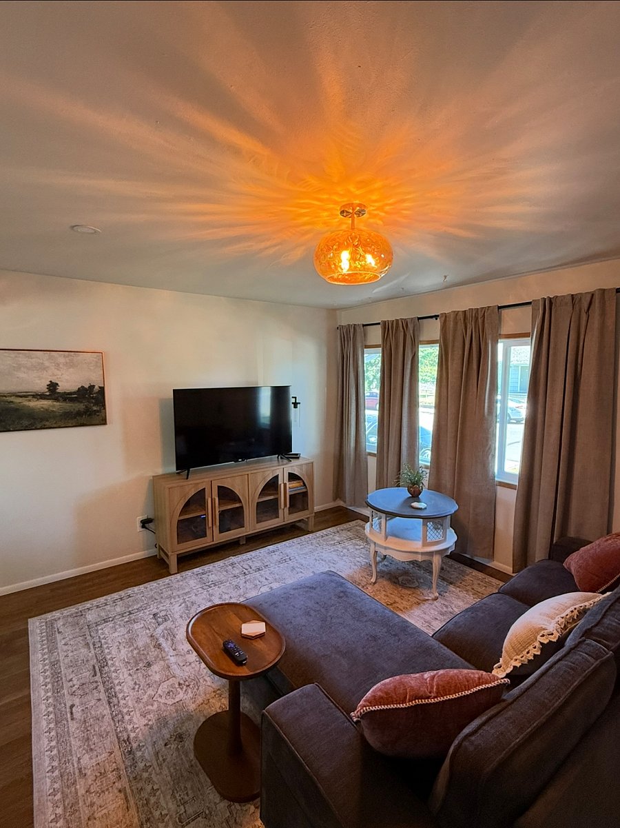 Furnished Finder property 855831_1 photo 1