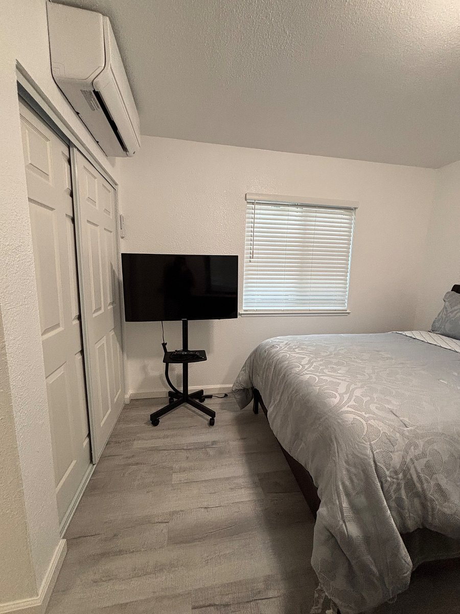Furnished Finder property 855844_1 photo 12