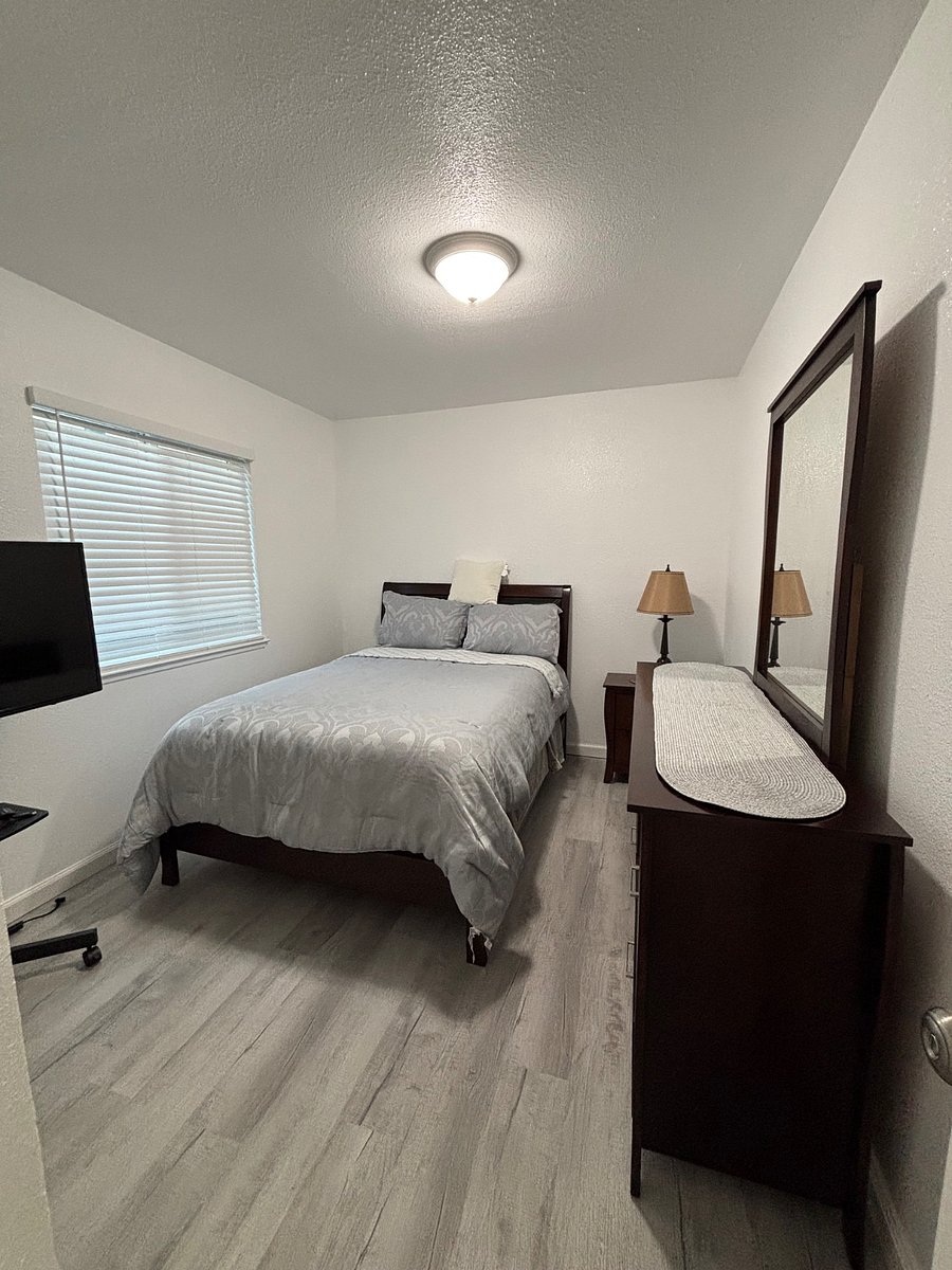 Furnished Finder property 855844_1 photo 10