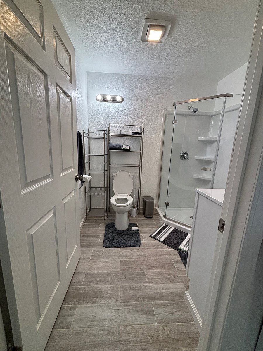 Furnished Finder property 855844_1 photo 15
