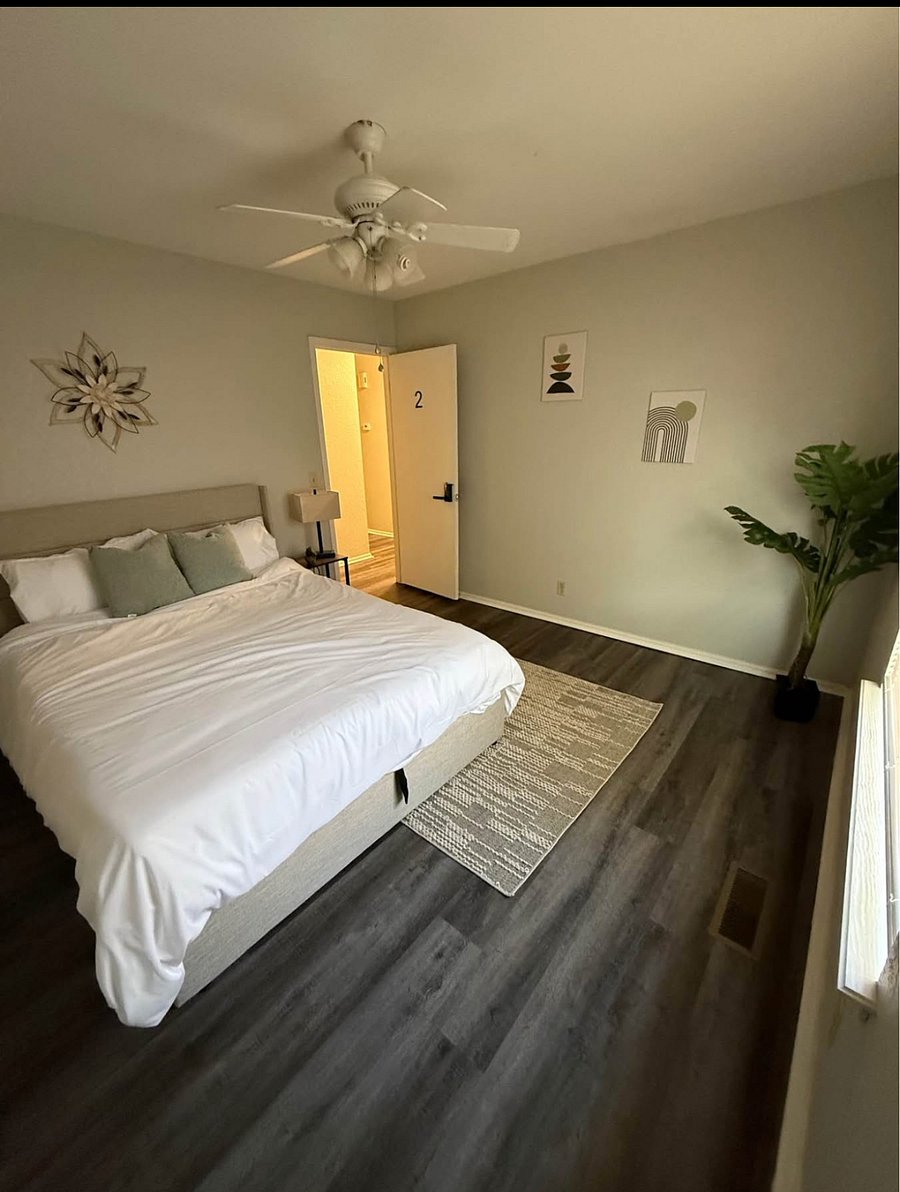 Furnished Finder property 855880_1 photo 13
