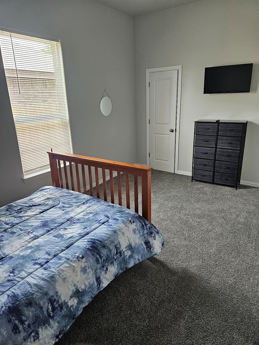 Furnished Finder property 855949_1 photo 10
