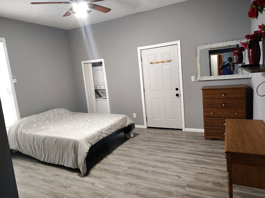 Furnished Finder property 855954_1 photo 2