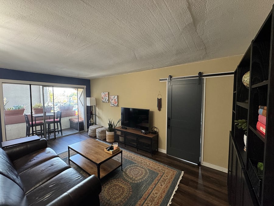 Furnished Finder property 855981_1 photo 3