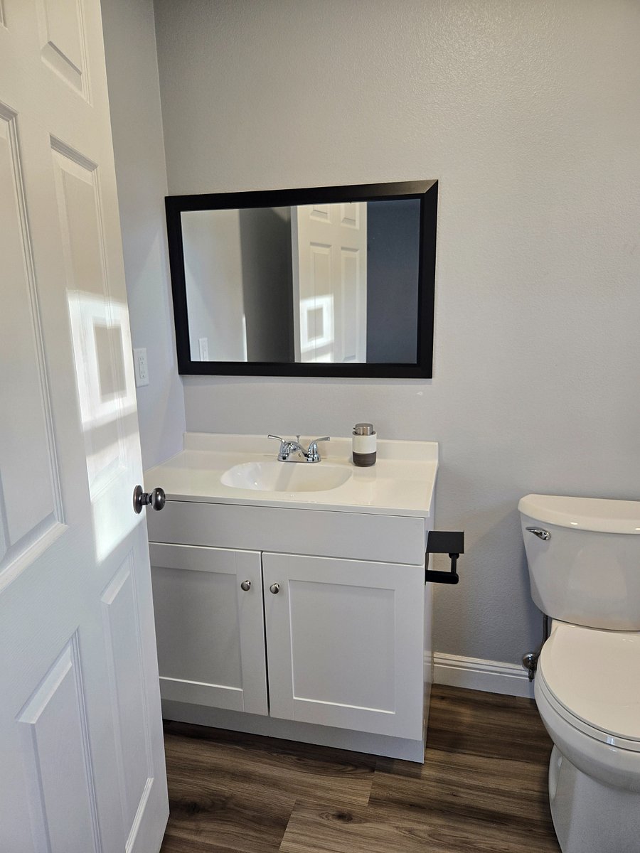 Furnished Finder property 856006_1 photo 9