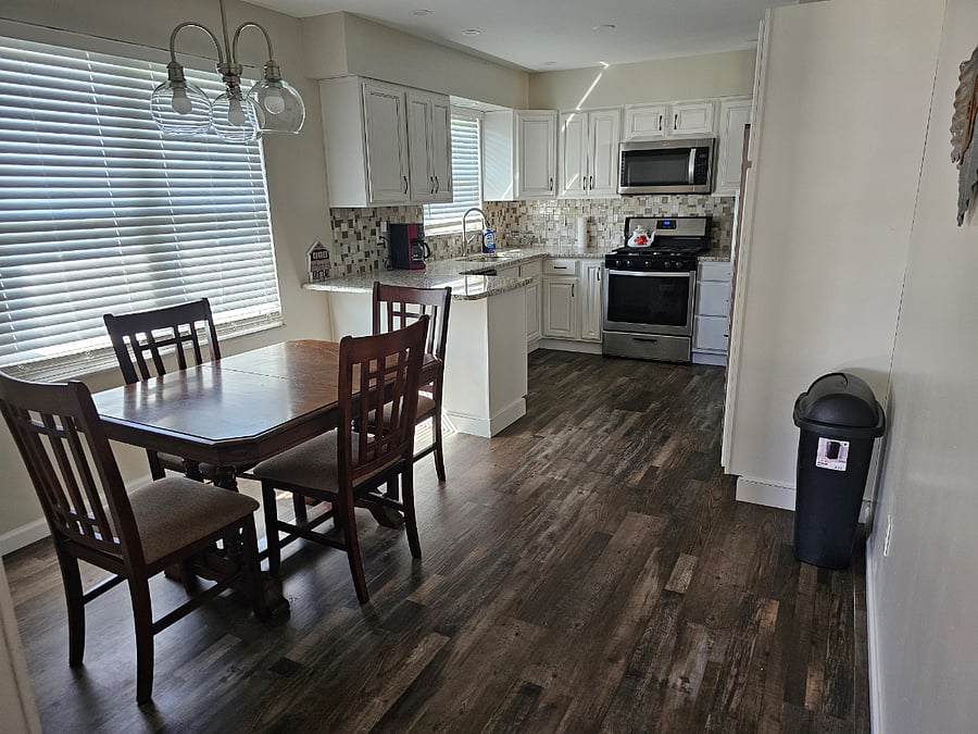 Furnished Finder property 856041_1 photo 3
