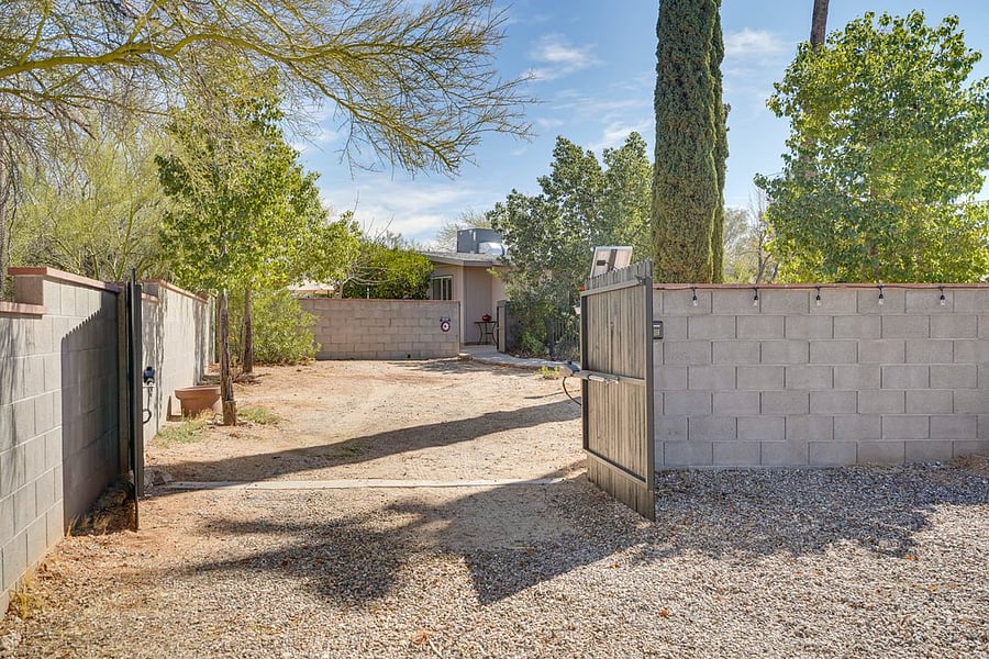 Furnished Finder property 856124_1 photo 24