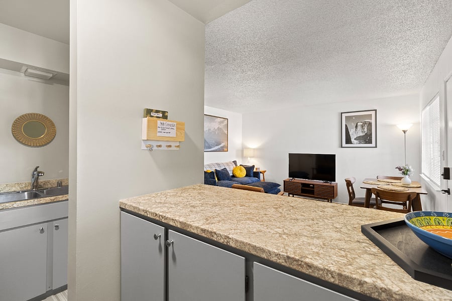 Furnished Finder property 856133_1 photo 7