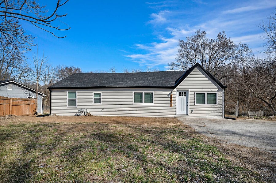 Furnished Finder property 856156_1 photo 16