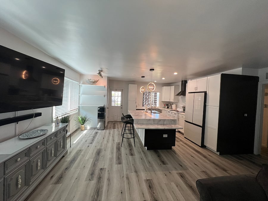 Furnished Finder property 856160_1 photo 3