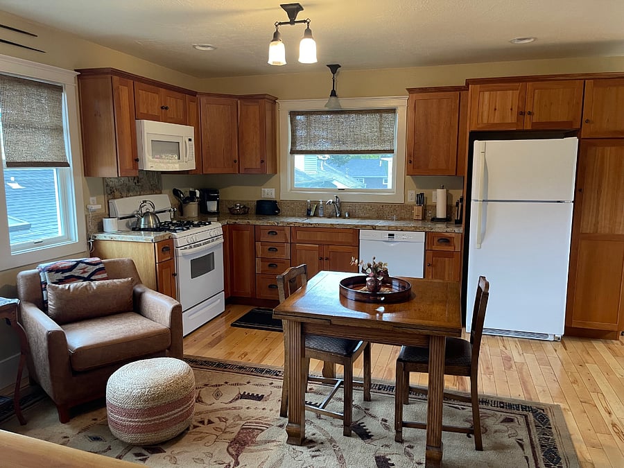 Furnished Finder property 856173_1 photo 5