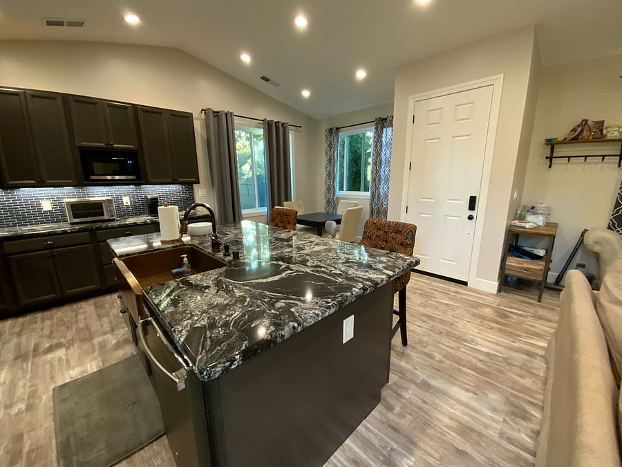 Furnished Finder property 856188_1 photo 4