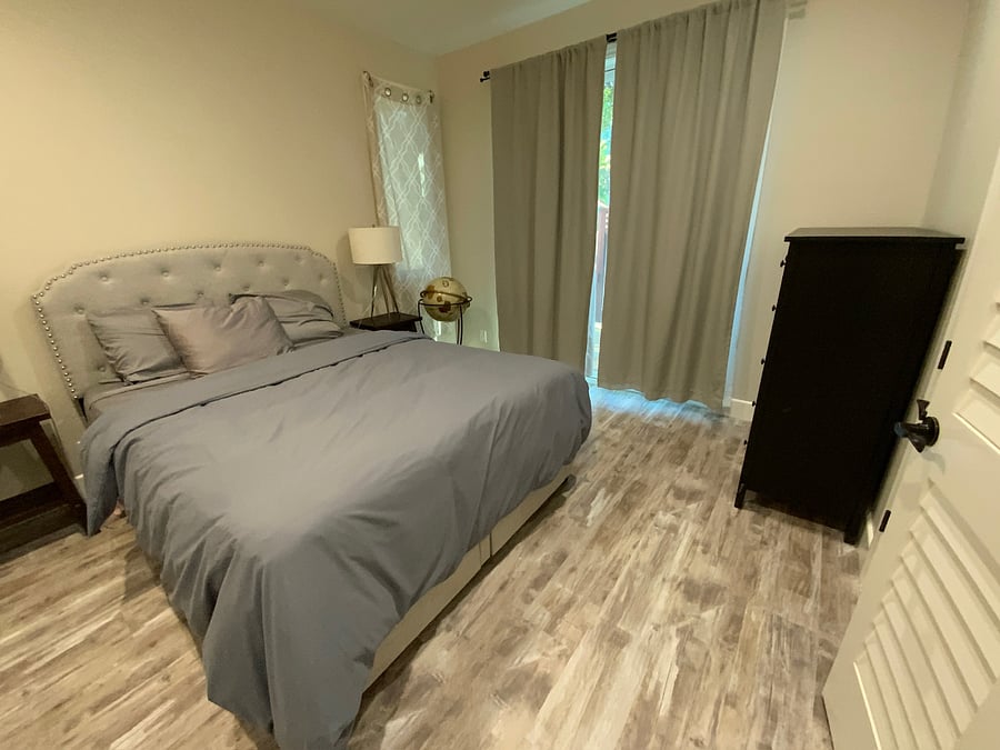 Furnished Finder property 856188_1 photo 17