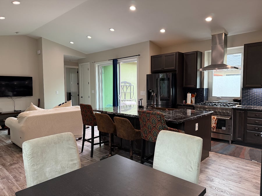 Furnished Finder property 856188_1 photo 6