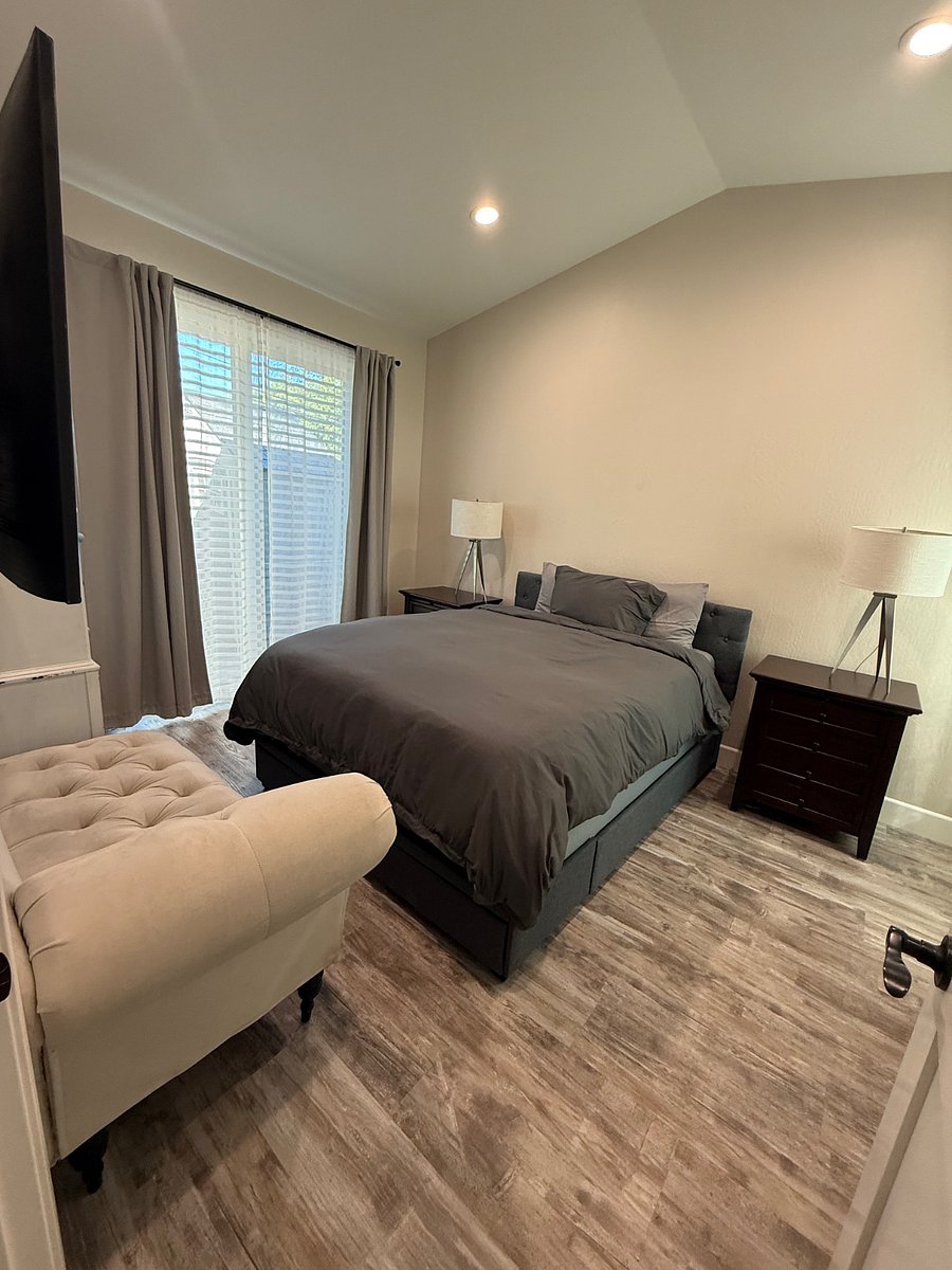 Furnished Finder property 856188_1 photo 36