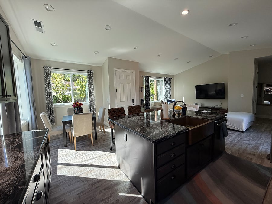 Furnished Finder property 856188_1 photo 37