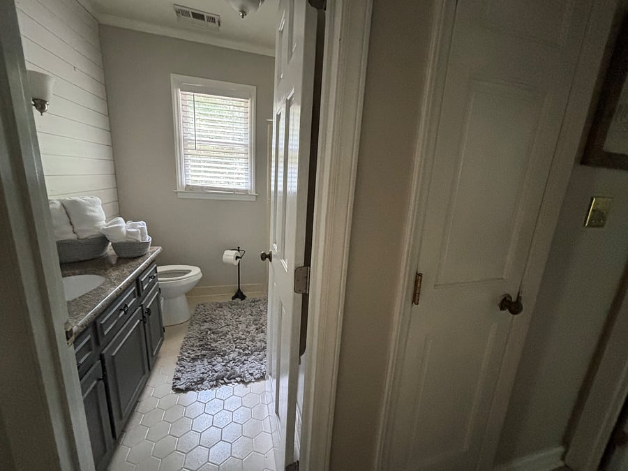 Furnished Finder property 856193_1 photo 19