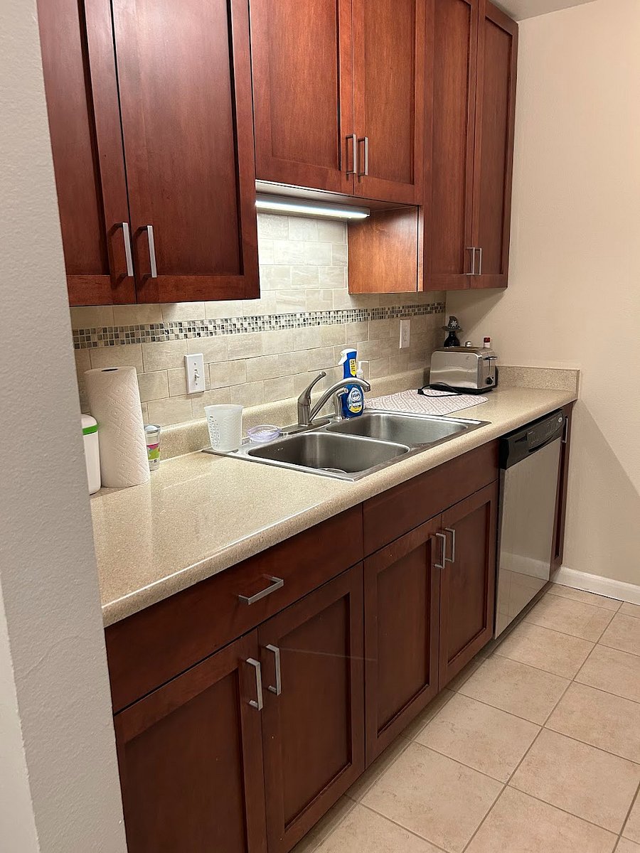 Furnished Finder property 856202_1 photo 9