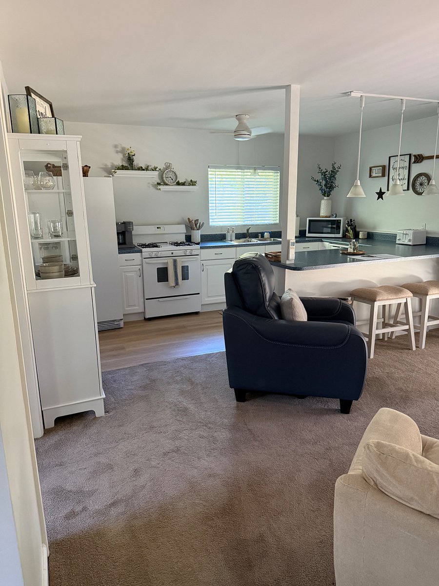 Furnished Finder property 856235_1 photo 6