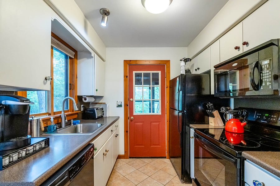 Furnished Finder property 856270_1 photo 12