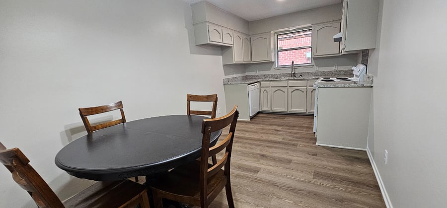 Furnished Finder property 856303_1 photo 4
