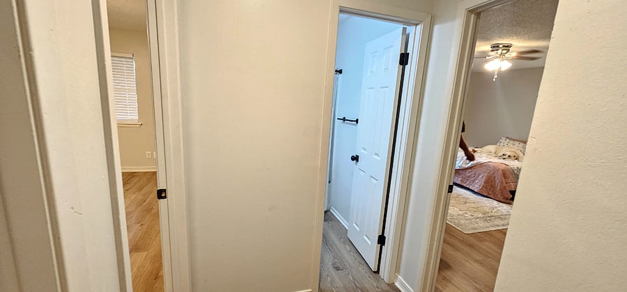 Furnished Finder property 856303_1 photo 16