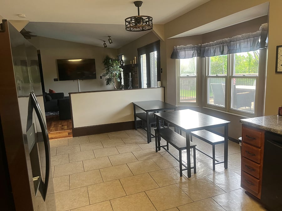 Furnished Finder property 856305_1 photo 4