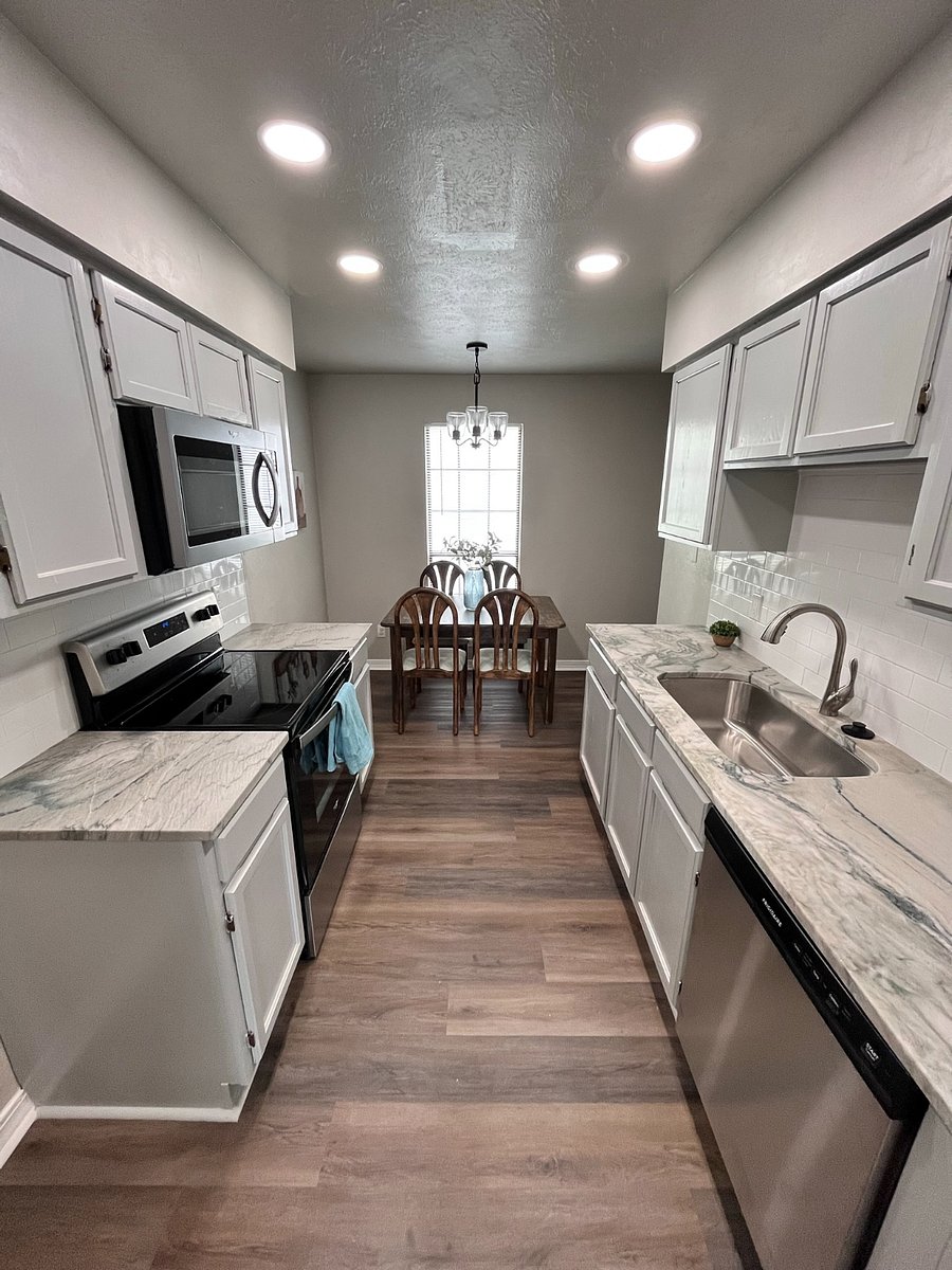 Furnished Finder property 856319_1 photo 3