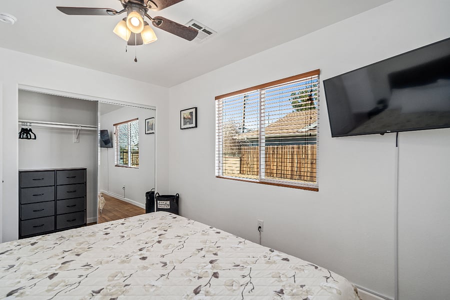 Furnished Finder property 856339_1 photo 8