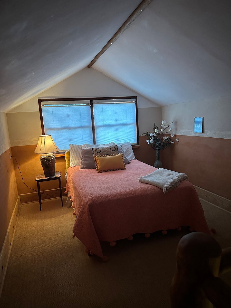Upstairs bedroom